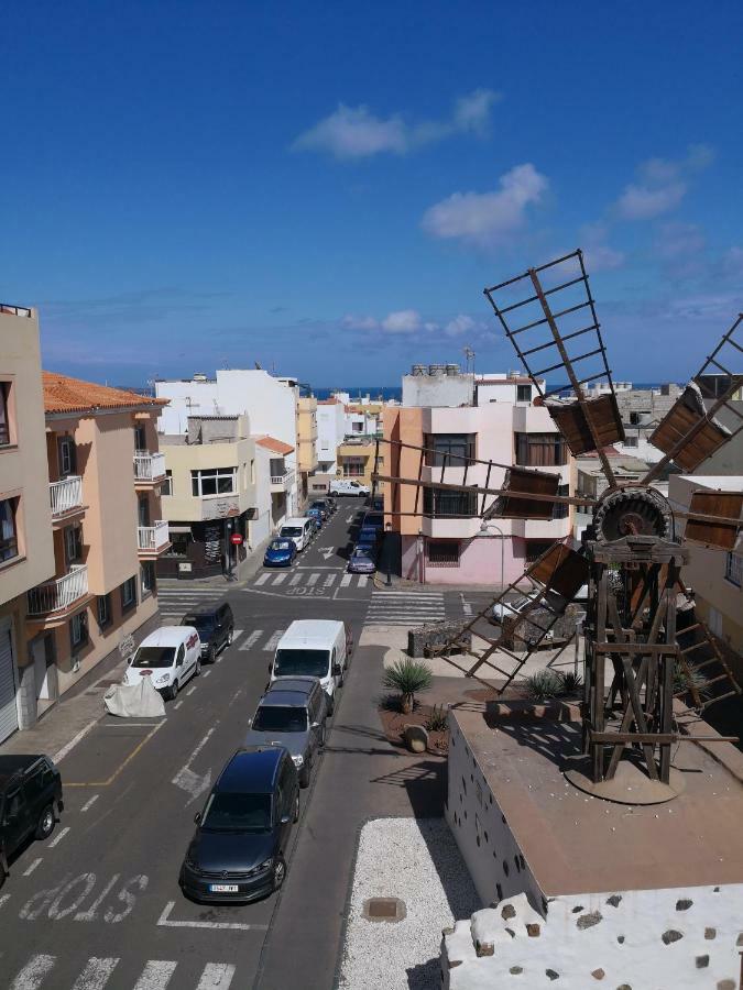 Calle Eusebio Carballo Estevez Corralejo Exterior foto